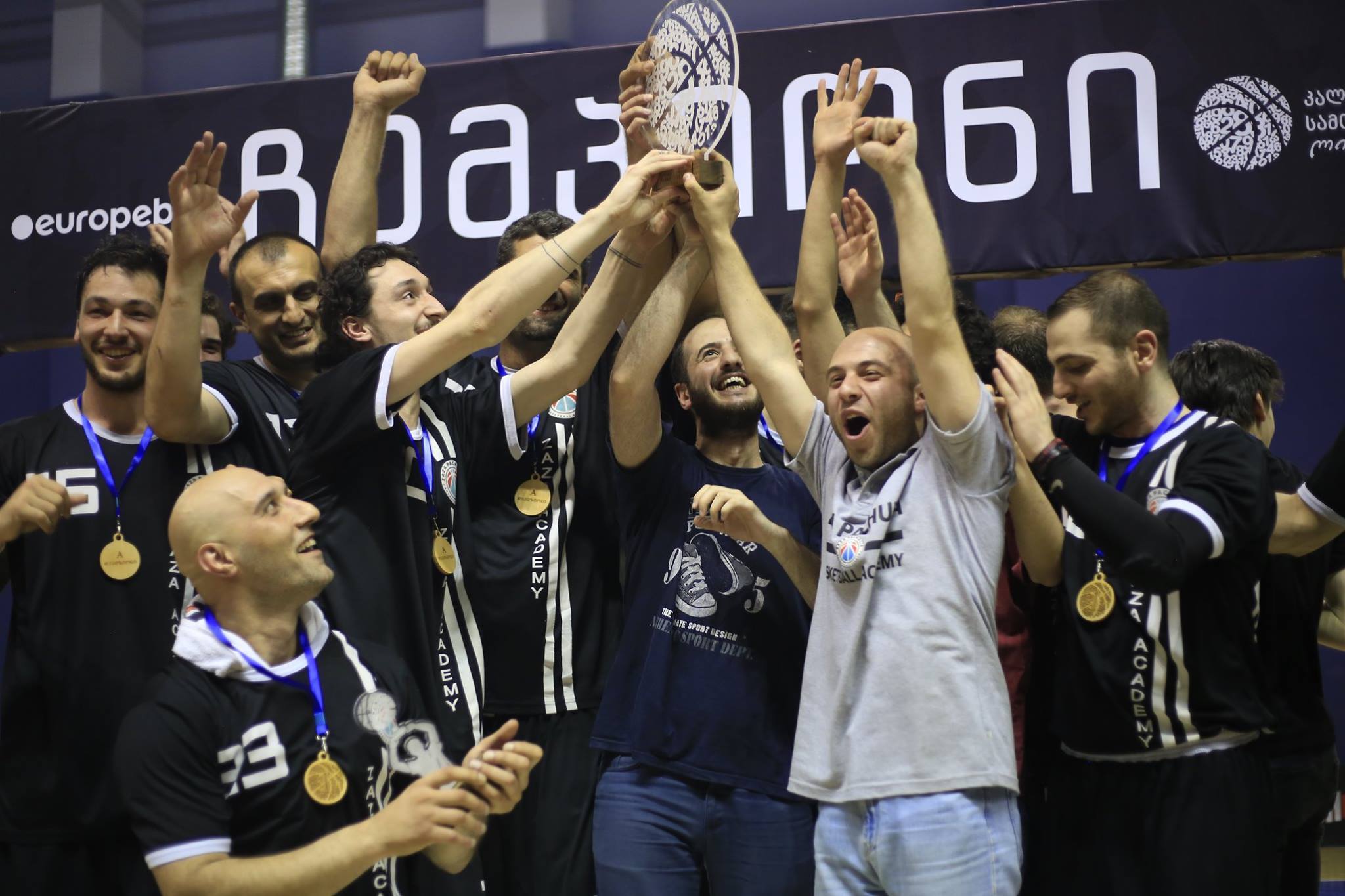 “ზაზა” – სამოყვარულო ლიგის ჩემპიონი